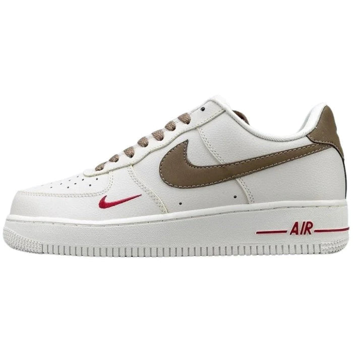 Nike Air Force 1 &